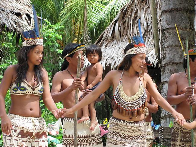 Papua Jaungvineja nav liela... Autors: Moonwalker Nežēlīgākie pārejas rituāli