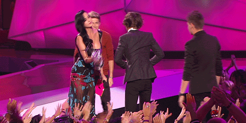  Autors: Dnite MTV VMA's 2012 Gifos