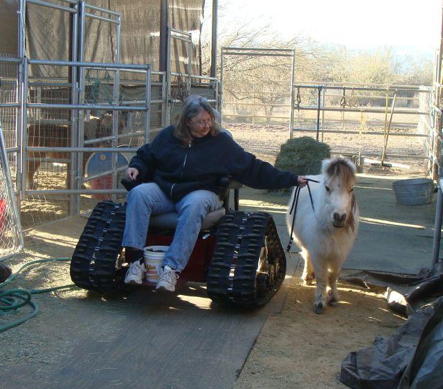 Autors: Colonel Meow Offroad ratiņkrēsls.