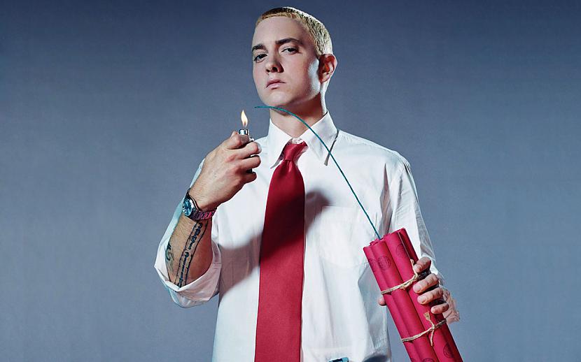 Eminems savu skatuves vārdu... Autors: BLACK HEART interesanti fakti par slavenībām :)