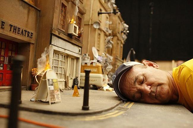 Fantastic Mr Fox Autors: 69 Behind The Scenes Of Famous Movies.