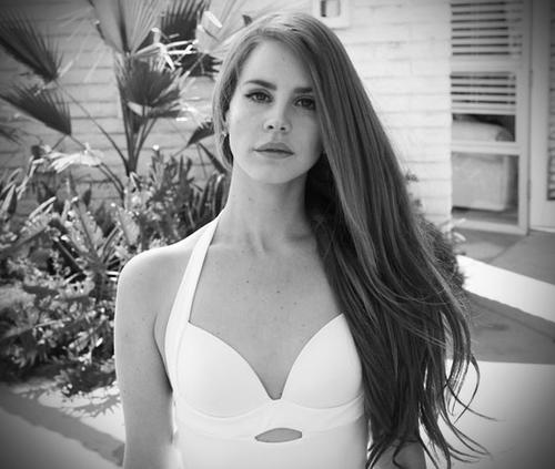 2011 Lana ierakstīja savu... Autors: LivingTheUSA Lana Del Rey