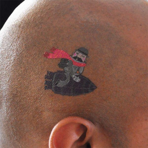 Autors: Colonel Meow Pagaidu tetovējums