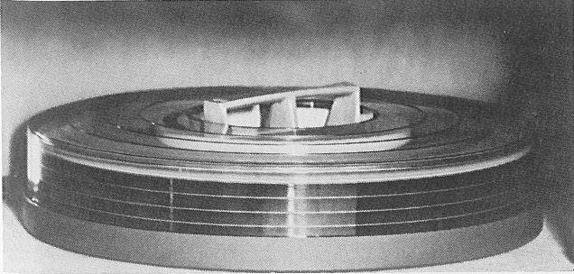 1963g nbspIBM 1316 Svēra 45... Autors: Werkis2 Cieto Disku - HDD vēsture  1953 - 1986. (1.daļa).