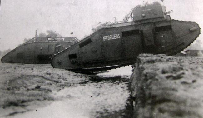 Mark B tanks Latgalietis Autors: sliipetais Latvijas armija fotogrāfijās(1920.g-1940.g.)
