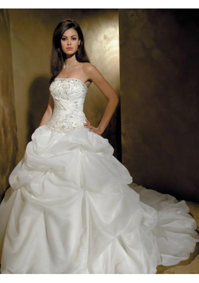  Autors: Konchamazinjaaa Perfect dresses ;)