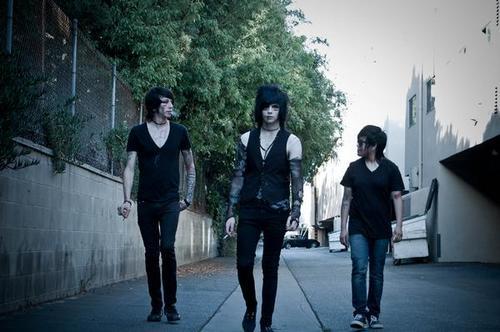  Autors: Hueco Mundo Black Veil Brides
