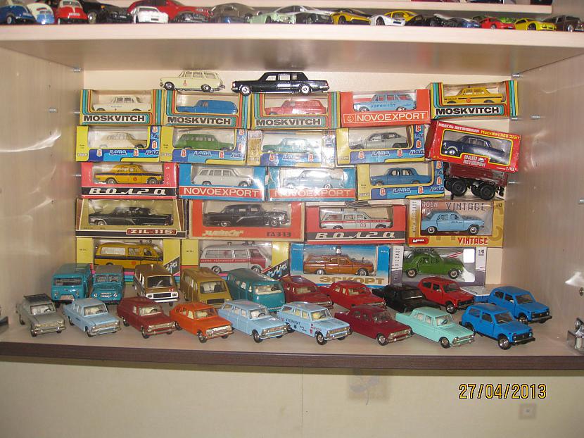  Autors: rinaldo99 manas auto modeļu kolekcijas kopskats.