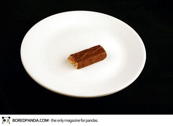 Snickers nbsp41 grami  145 oz Autors: apalepeks Kā dažādos ēdienos izskatās 200 kalorijas?