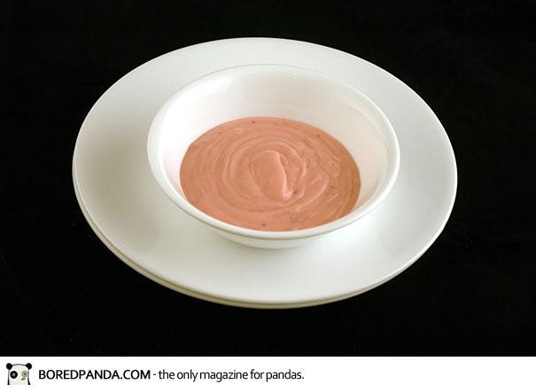 Zemeņu jogurts 196 grami  69... Autors: apalepeks Kā dažādos ēdienos izskatās 200 kalorijas?