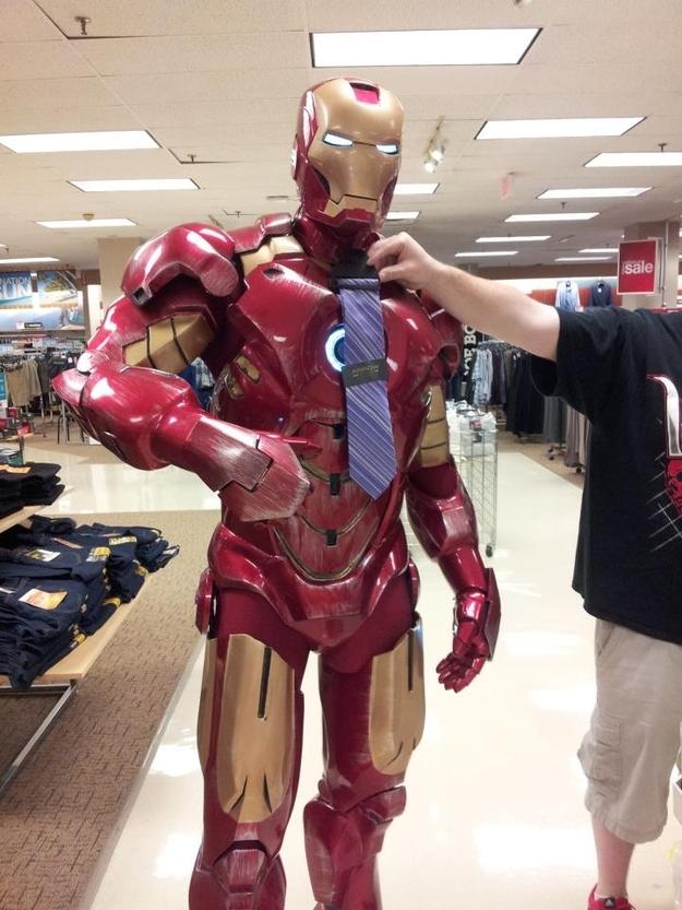  Autors: luvazhels Džeks Uzbūvē Iron Man!!!
