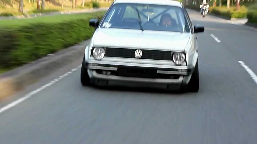  Autors: r0ck1337 Volkswagen Golf Mk2 GTI 2.0