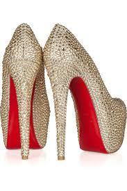 Kāpēc LOUBOUTIN firmas zīme ir... Autors: dezhavu Interesanti fakti par modes lietām