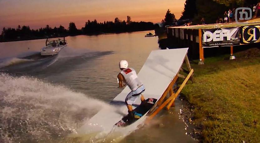  Autors: annija3 wakeboard