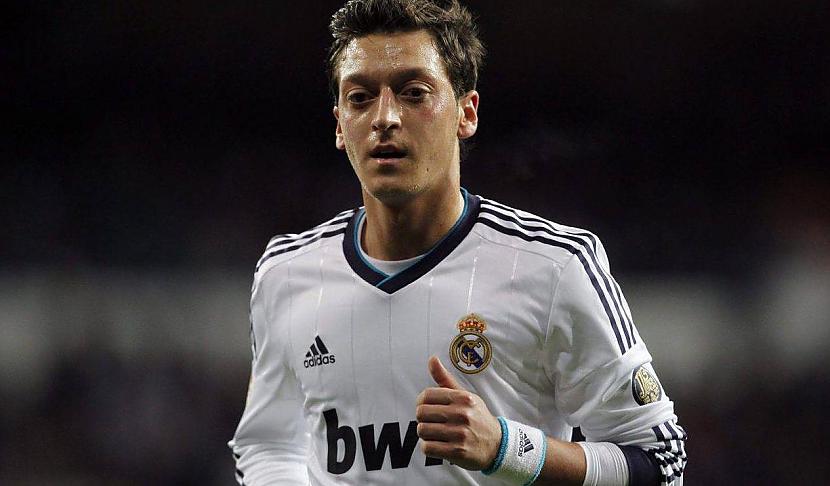 5 Mesuts Ozils Real Madrid uz... Autors: Vēlamais niks Top 10 transferi šovasar