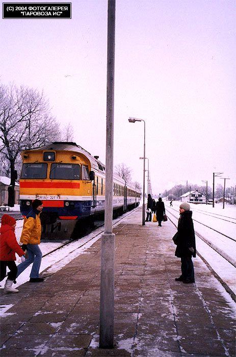  Autors: Fosilija DR1A un DR1P dīzeļvilcieni Latvijā 1