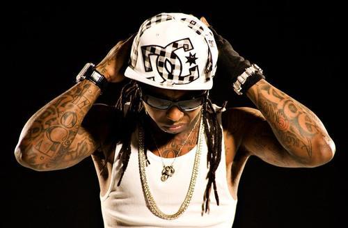  Autors: hiapple Lil Wayne giffu un bilžu paka. [1]