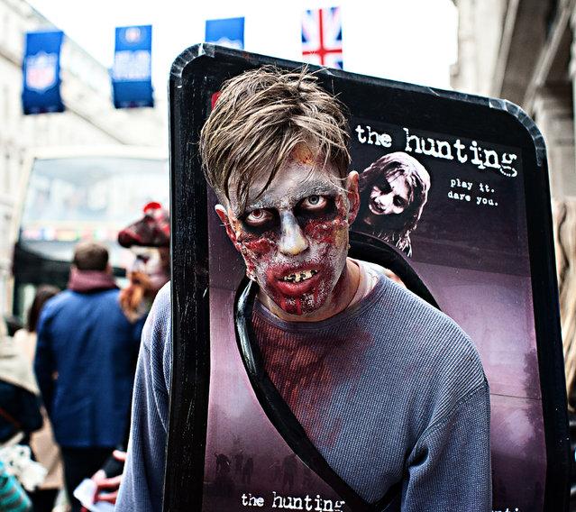  Autors: Hello Zombiju diena Londonā.
