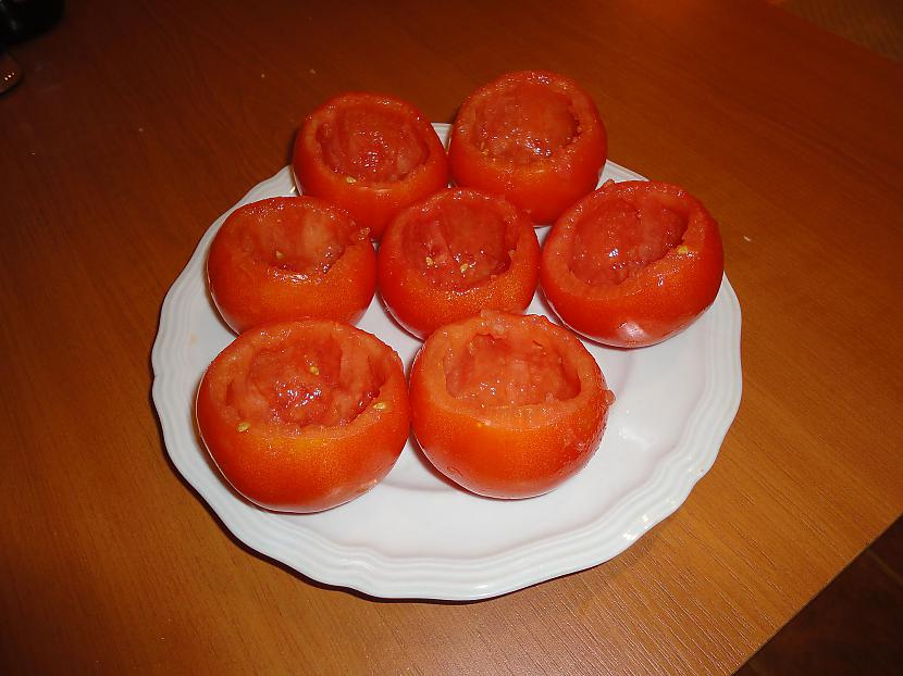 Izvarojam tomātus  Autors: Valterino Tomāts čikeniekā!!!!