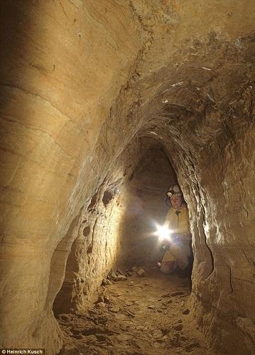 Akmens laikmeta tuneļiSākot ar... Autors: Pasaules iedzīvotājs Aizmirstās civilizācijas.