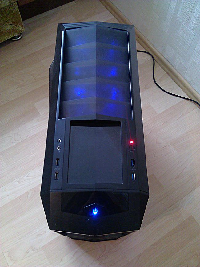 Korpusam ir arī USB 30 ieejas  Autors: TheRay69 Gaming PC by Ray69