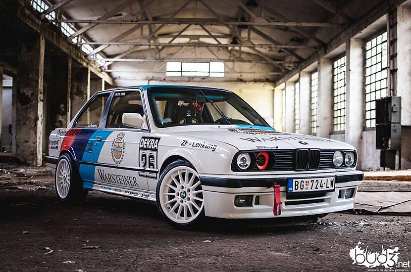Autors: artixxx Bmw e30