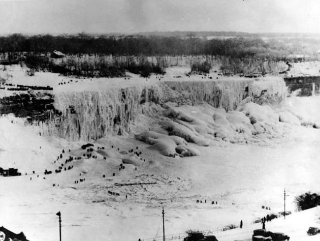 Niagāras ūdenskritums 1911... Autors: GanjaGod Retas, vēsturiskas bildes 3. daļa