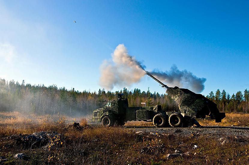 Mobīlā artilērija zviedru... Autors: Advokāts Zviedrijas armija