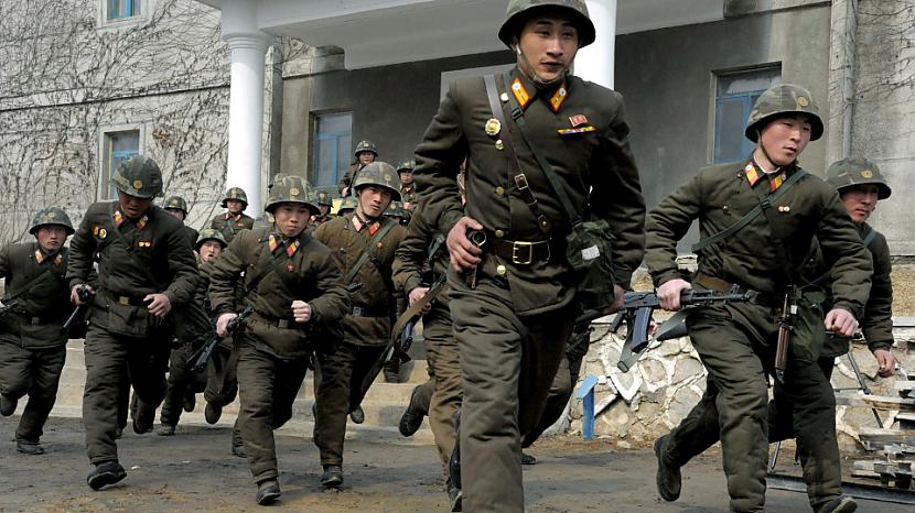 Ziemeļkorejas armijā aktīvajā... Autors: Advokāts Ziemeļkorejas armija