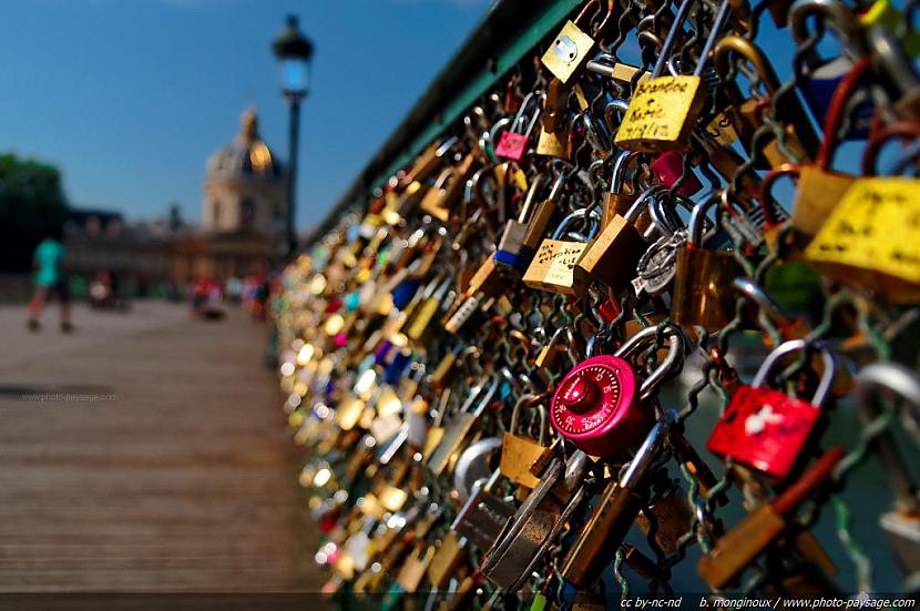  Autors: Fosilija Paris ♥