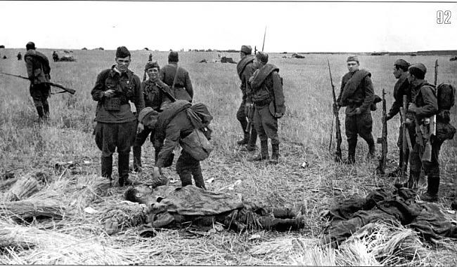 Pēc kaujas pār Slobodkas... Autors: DamnRiga Otrais Pasaules karš bildēs