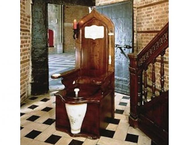 Karaliskā koka tualete wooden... Autors: MJ Lētas un neticamas Ebay preces 2!