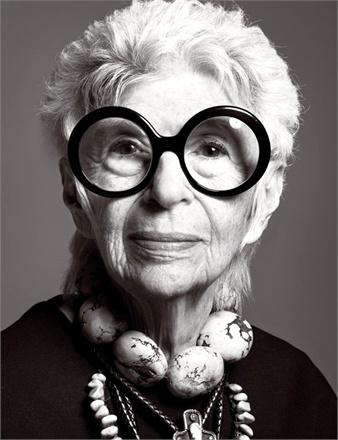  Autors: sviestapika Iris Apfel