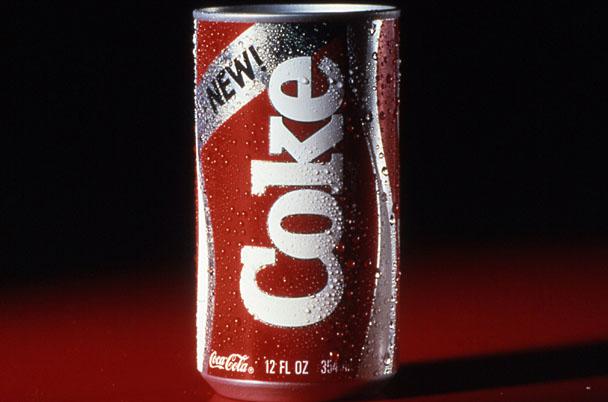 Tuvojoties Coca Cola simtgadei... Autors: Werkis2 Lielākā izgāšanās vai visu laiku ģeniālākais mārketings?