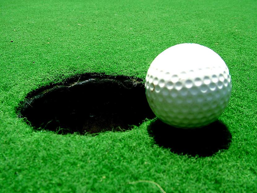 Golfa bumbiņai ir 366 bedrītes Autors: R1DZ1N1EKS Fakti kurus iespējams TU nezināji !