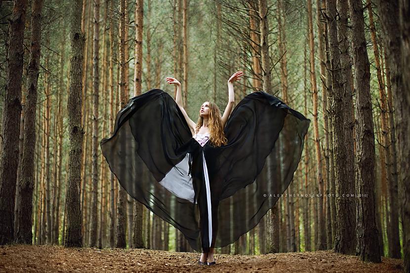  Autors: minerālis Women photo in forest