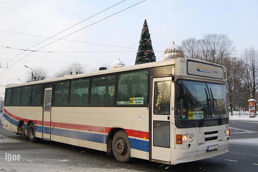 VolvonbspSaumlffle 2000 Autors: bobija Rīgas mikroautobusu satiksme,Ogres autobuss un Ekspress Ādaži autobusi