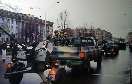 Armija soļonbspViena no... Autors: bobija Liepāja no 1986-2003 gadam