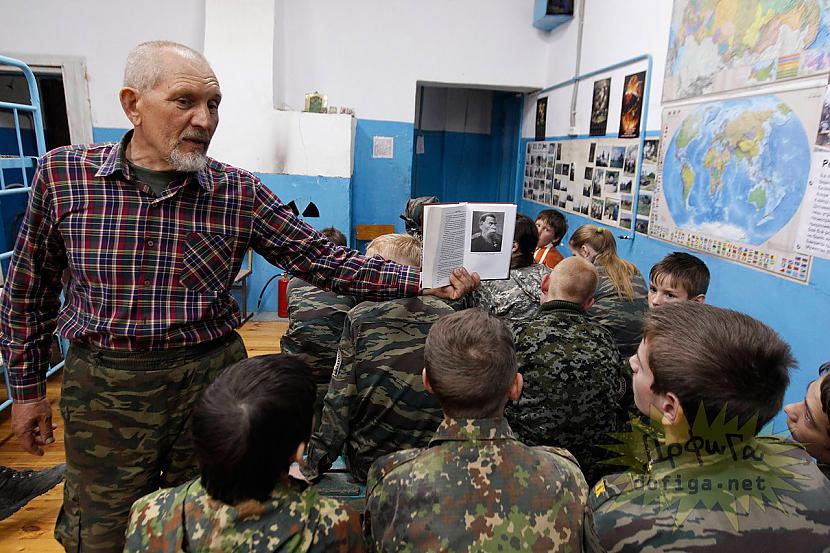 Autors: RīgasZvejnieks Krievijas Jaunsardze.