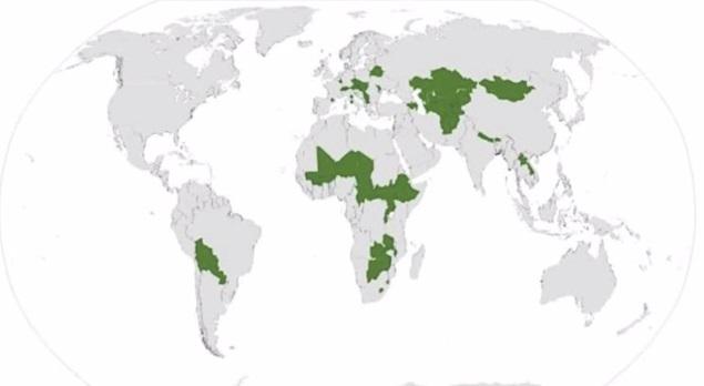13 Ar zaļu ndash valstis kurām... Autors: The Diāna 25 savādākas pasaules kartes