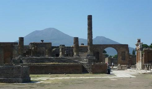 15 Pompeji Itālija 7900gadā... Autors: The Diāna 25 vietas pasaulē, kurās cilvēkiem nevajadzētu dzīvot