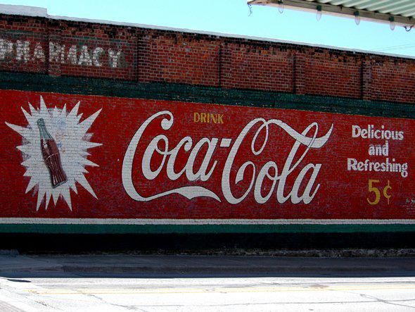 Pasaulē ir 33 bezalkoholisko... Autors: Fosilija 14 pārsteidzoši fakti par Coca – Cola