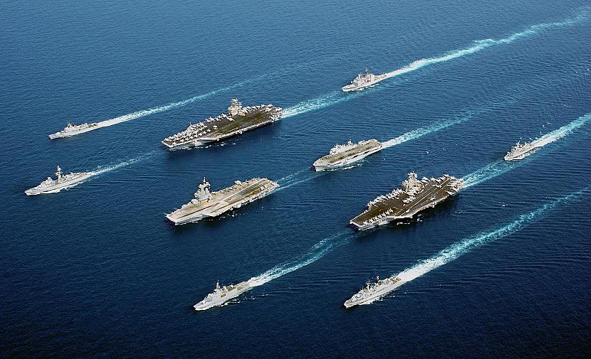 Bāzes kuģiJa visi NATO klana... Autors: Advokāts NATO armijas