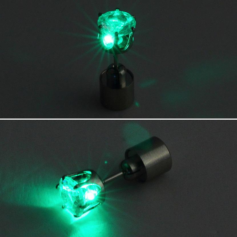 1 Pair Light Up LED Bling... Autors: ORGAZMO eBay pērlītes!!