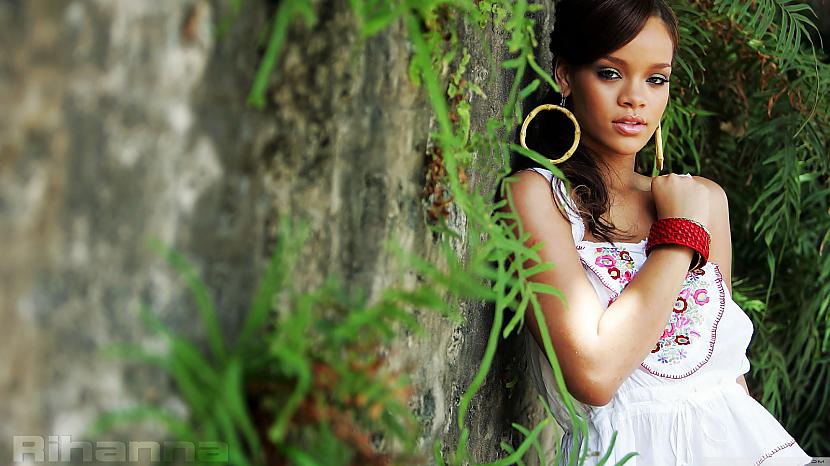  Autors: jurisab Rihanna jaunas bildes