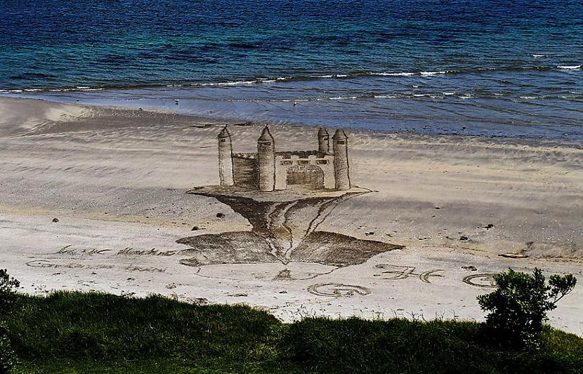  Autors: KlavsAnson 3D pludmales māksla