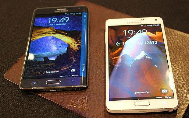 Samsung Galaxy note Egde vs... Autors: ghost07 Viedtālrunis, kura ekrāns sniedzas pāri malām (Samsung Galaxy note Edge)