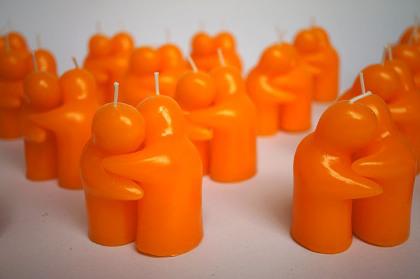 Oranža sveceDzīvesprieka un... Autors: Yanara Sveču krāsu nozīme