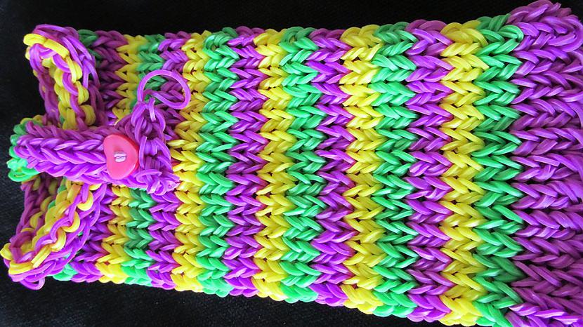 Smuka ne Autors: Fosilija Loom band.