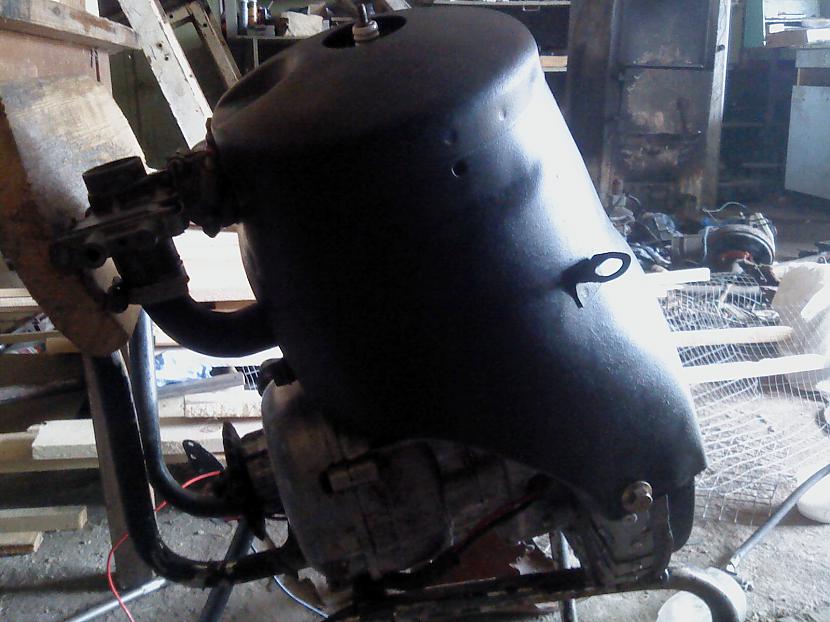Karbarātors nenoslēdza Visu... Autors: KOMANDI3RIS Vjatka VP-150 motora remonts.